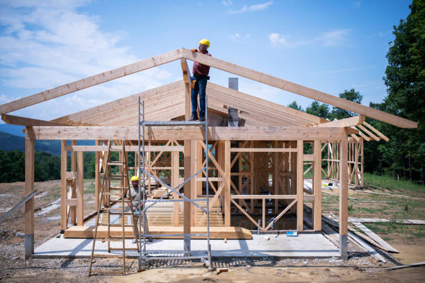 Best Roof Leak Repair  in Auburn Lake Trails, CA